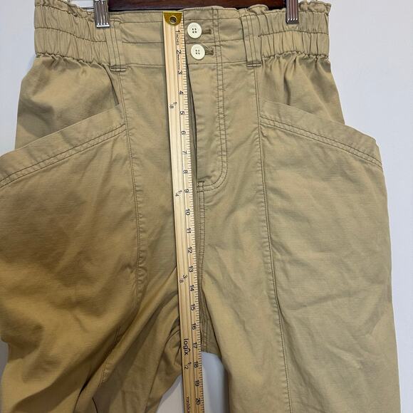 FREE PEOPLE Ready To Run Cinch Waist Pant in Parchment Size Medium Smocked Waist - Picture 9 of 14